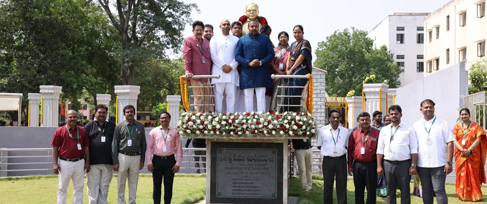 Statue inauguration ceremony